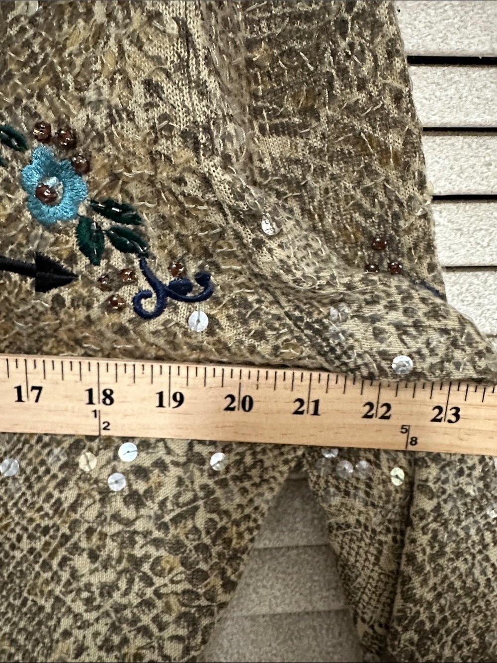 Double D Ranch Tan Snakeskin Western Shirt with Teal Floral Embroidery L - Picture 8 of 10
